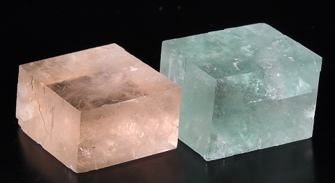 方解石へき開片の蛍光